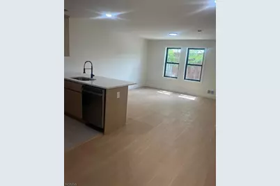 5 Montclair Ave, Paterson, NJ 07503 - Photo 4