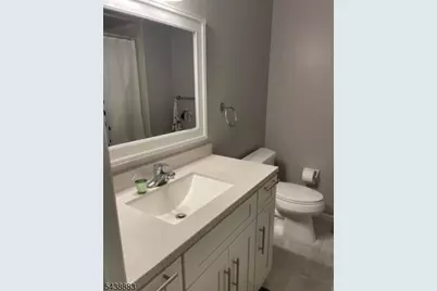 124 Hempstead Ct, Madison, NJ 07940 - Photo 12
