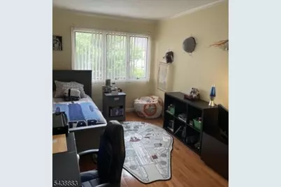 124 Hempstead Ct, Madison, NJ 07940 - Photo 10