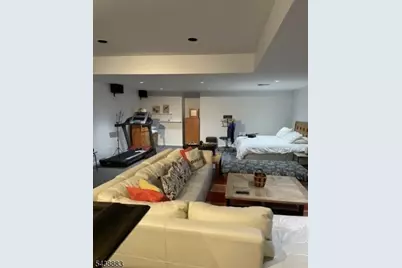 124 Hempstead Ct, Madison, NJ 07940 - Photo 18