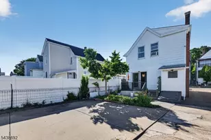 13 Sherman Pl, Clifton, NJ 07011 - Photo 22