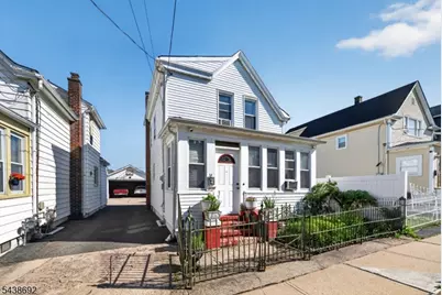 13 Sherman Pl, Clifton, NJ 07011 - Photo 2