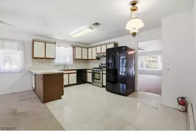 112 Pulaski Blvd, Berkeley Township, NJ 08757 - Photo 10