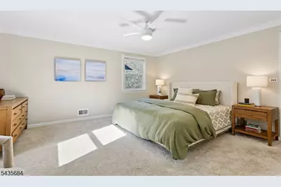 32 Undercliff Ter, West Orange Township, NJ 07052 - Photo 28