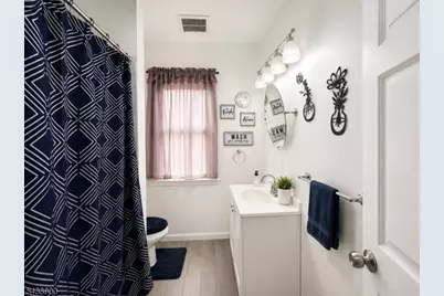 75 Eaton Pl, East Orange, NJ 07017 - Photo 4