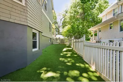 22 Oak Ridge Ave, Summit, NJ 07901 - Photo 38