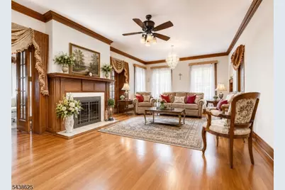 40 Carpenter St, Belleville, NJ 07109 - Photo 4