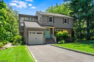 40 Collinwood Rd, Maplewood, NJ 07040 - Photo 2