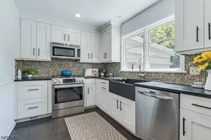 40 Collinwood Rd, Maplewood, NJ 07040 - Photo 16