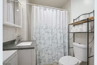 13-15 May St, Newark, NJ 07104 - Photo 14