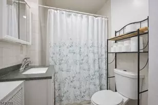 13-15 May St, Newark, NJ 07104 - Photo 14
