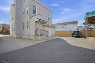 13-15 May St, Newark, NJ 07104 - Photo 28