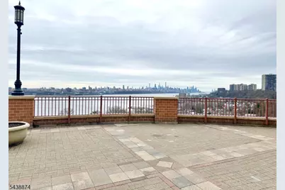 100 Old Palisade Rd #3513, Fort Lee, NJ 07024 - Photo 24
