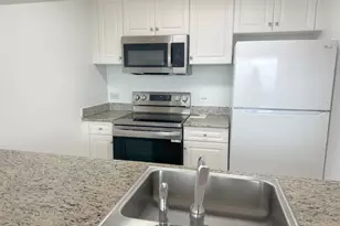 100 Old Palisade Rd, Fort Lee, NJ 07024 - Photo 12
