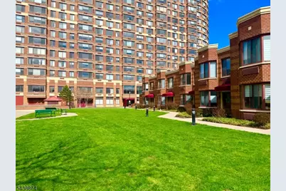 100 Old Palisade Rd #3513, Fort Lee, NJ 07024 - Photo 28