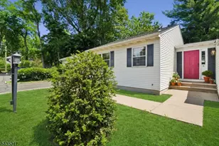 658 Ridgewood Rd, Maplewood Twp., NJ 07040 - Photo 28