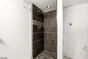 712 Sheridan Ave, Roselle, NJ 07203 - Photo 18