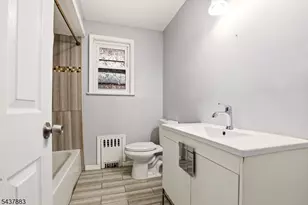 712 Sheridan Ave, Roselle, NJ 07203 - Photo 4