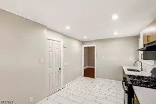 712 Sheridan Ave, Roselle, NJ 07203 - Photo 16