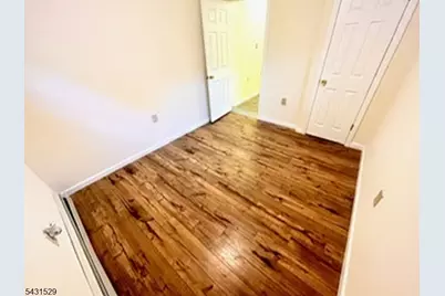 51 Myrtle Ave #3, Newark, NJ 07107 - Photo 4