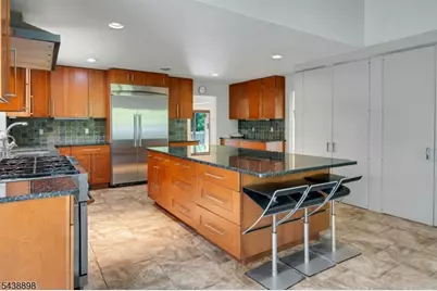 737 Ridge Rd, Kinnelon, NJ 07405 - Photo 12