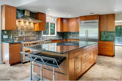 737 Ridge Rd, Kinnelon, NJ 07405 - Photo 10
