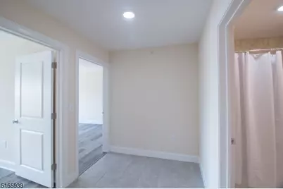 1664 Stuyvesant Ave #203, Union Township, NJ 07083 - Photo 20