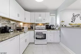 32 Cedar Ave, Elizabeth, NJ 07202 - Photo 2