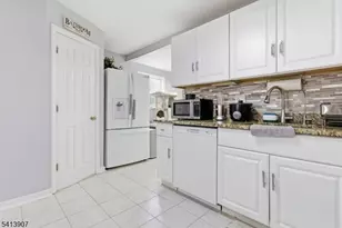 32 Cedar Ave, Elizabeth, NJ 07202 - Photo 6