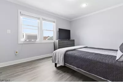 32 Cedar Ave, Elizabeth, NJ 07202 - Photo 16