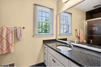 15 Hampton Ct, Bernards Township, NJ 07920 - Photo 22
