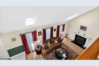 15 Hampton Ct, Bernards Township, NJ 07920 - Photo 8