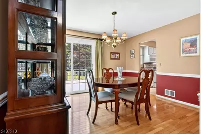 15 Hampton Ct, Bernards Township, NJ 07920 - Photo 12