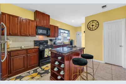 89 Watsessing Ave, Bloomfield, NJ 07003 - Photo 12