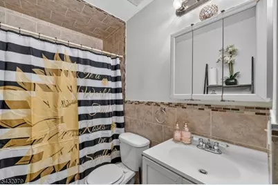 89 Watsessing Ave, Bloomfield, NJ 07003 - Photo 24