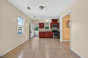 89 Watsessing Ave, Bloomfield, NJ 07003 - Photo 10