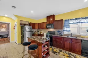 89 Watsessing Ave, Bloomfield, NJ 07003 - Photo 16
