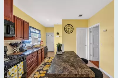 89 Watsessing Ave, Bloomfield, NJ 07003 - Photo 14