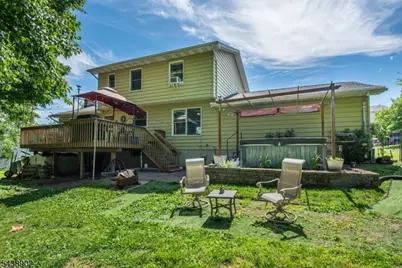 4 Hover Dr, Mount Arlington, NJ 07856 - Photo 4