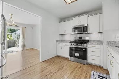 37 Glen Ct, North Plainfield, NJ 07063 - Photo 12