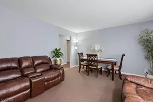 38 Rossiter Ave, Paterson, NJ 07502 - Photo 12