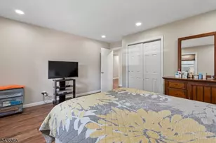 38 Rossiter Ave, Paterson, NJ 07502 - Photo 10