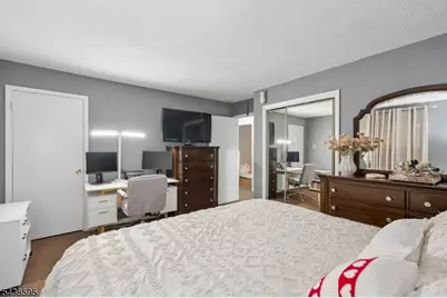 38 Rossiter Ave, Paterson, NJ 07502 - Photo 18