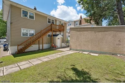 38 Rossiter Ave, Paterson, NJ 07502 - Photo 20