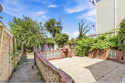 295 Old Bergen Rd, Jersey City, NJ 07305 - Photo 44
