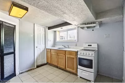 295 Old Bergen Rd, Jersey City, NJ 07305 - Photo 42