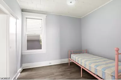 295 Old Bergen Rd, Jersey City, NJ 07305 - Photo 32