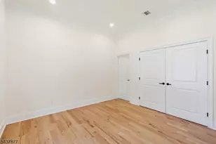 13 Harding Pl, Livingston, NJ 07039 - Photo 16