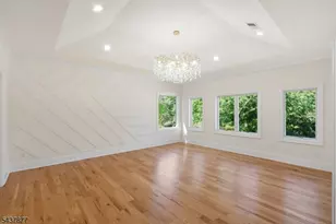 13 Harding Pl, Livingston, NJ 07039 - Photo 32