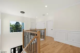 13 Harding Pl, Livingston, NJ 07039 - Photo 20